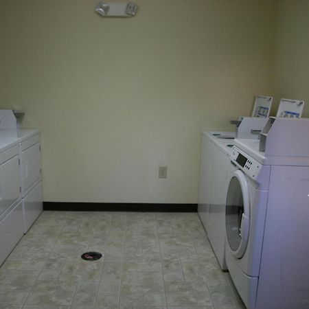 Affordable Suites - Fayetteville/Fort Bragg Buitenkant foto